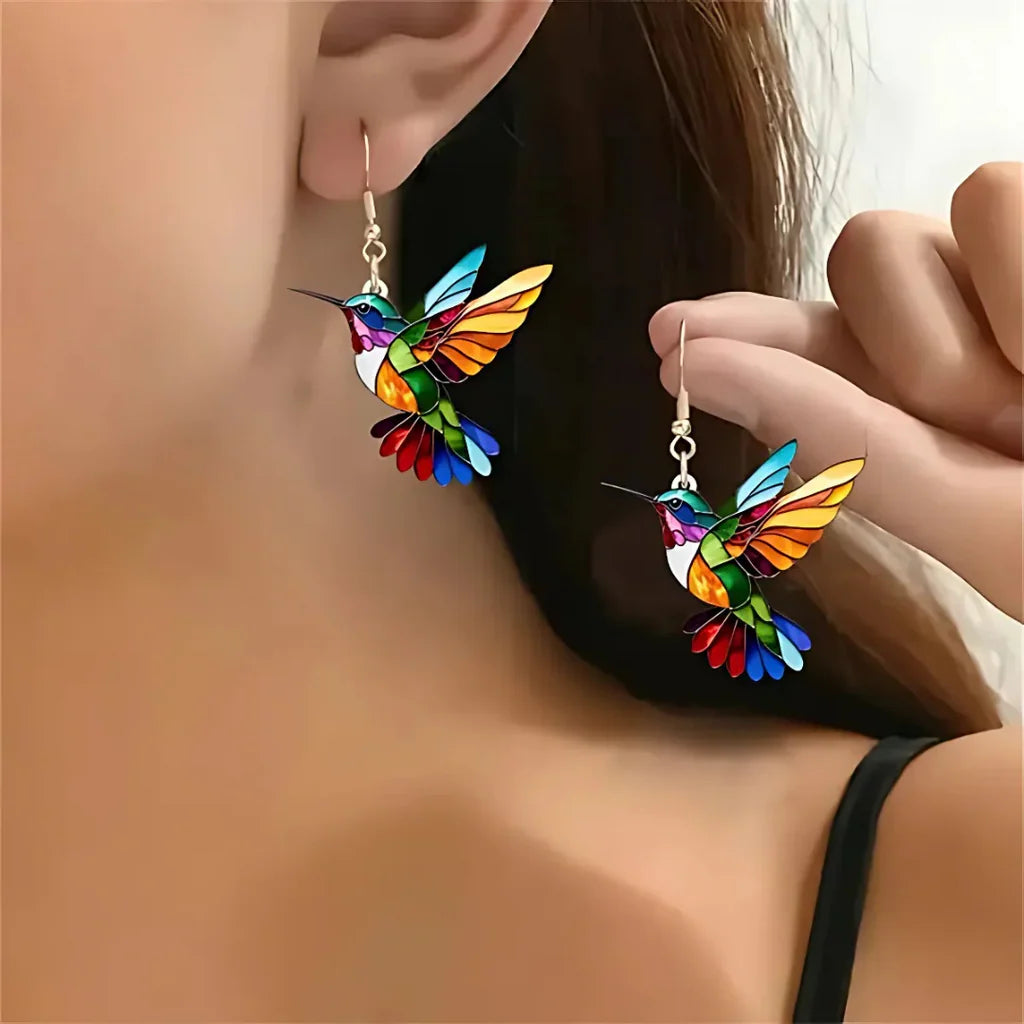 Éloria™ | Collier Colibri Arc-en-Ciel + Boucles d’oreilles assorties offertes